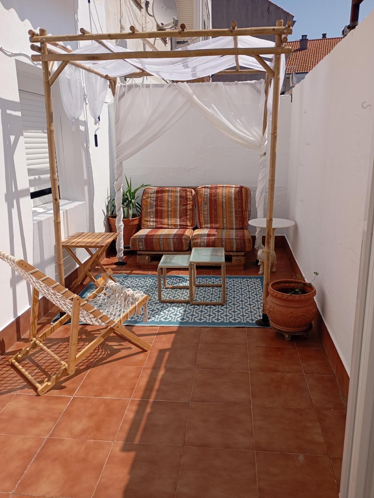 Appartement Avec Terrasse Сантонья Экстерьер фото